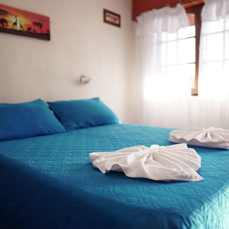 Hotel Carlos Paz Вилья-Карлос-Пас Экстерьер фото