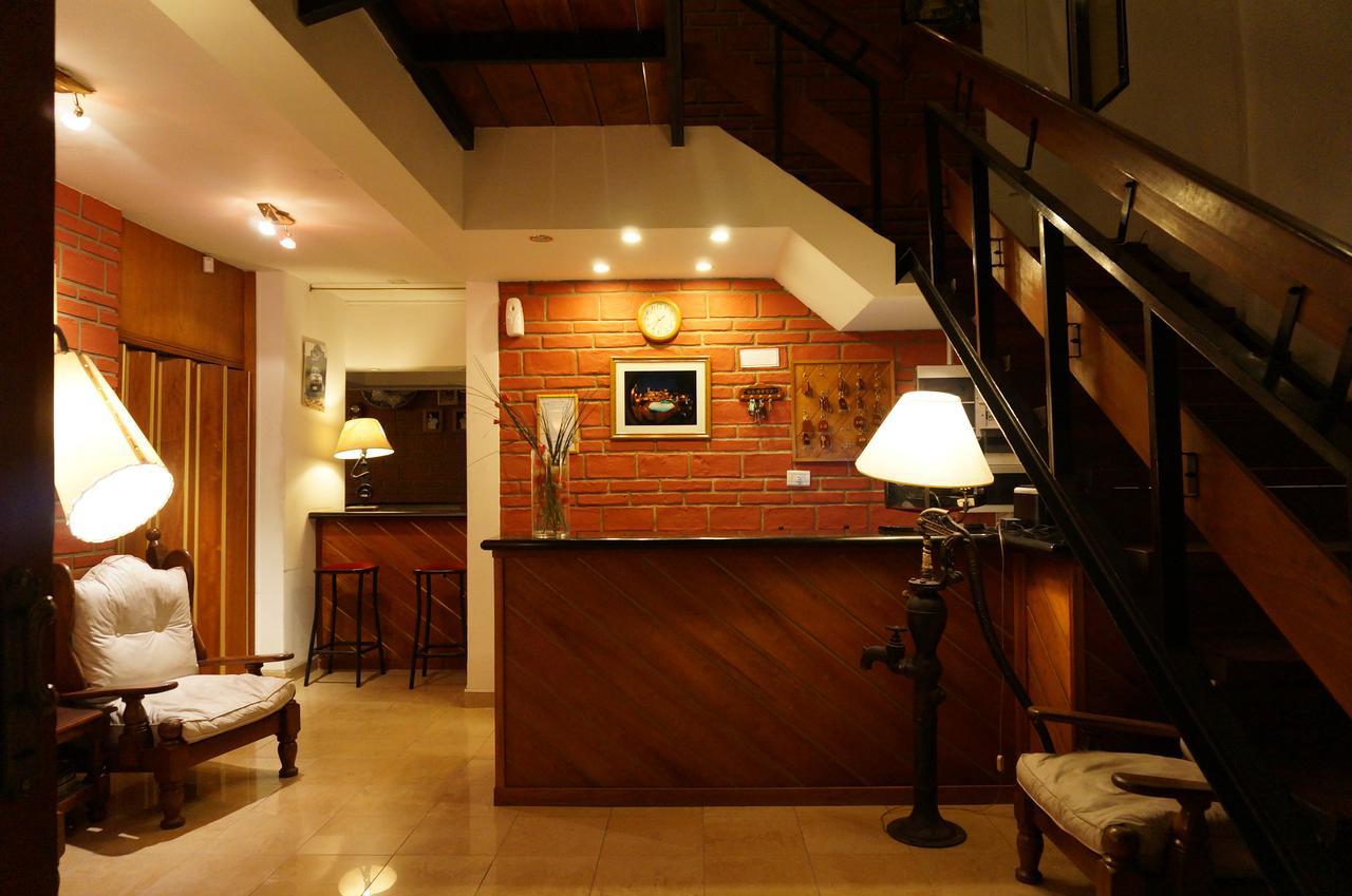 Hotel Carlos Paz Вилья-Карлос-Пас Экстерьер фото