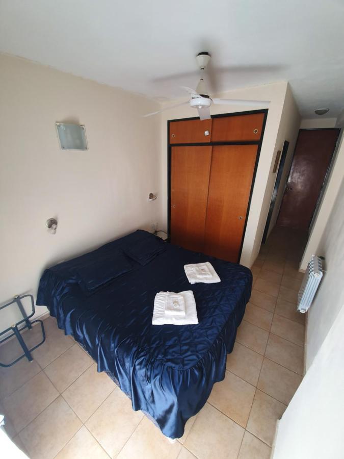 Hotel Carlos Paz Вилья-Карлос-Пас Экстерьер фото